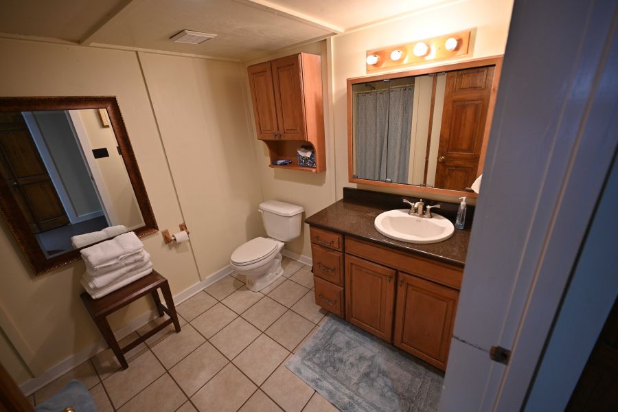 THE BRIDAL SUITE