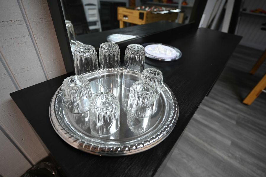 Groom Room