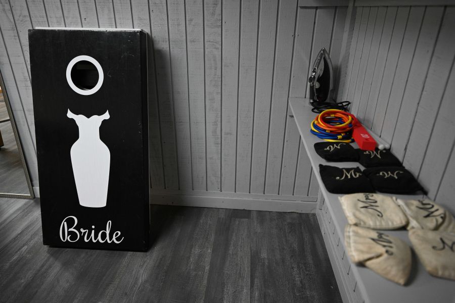 Groom Room