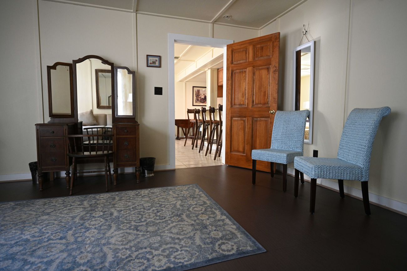 THE BRIDAL SUITE